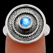 Natural Rainbow Moonstone - India 925 Sterling Silver Ring s.8 Jewelry R-1439