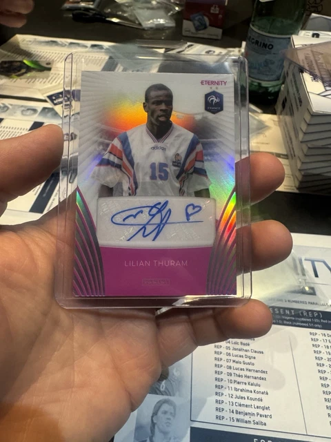 Panini Eternity Bleus ⚽️Lilian Thuram 21/25 Autographe Violet ⚽️