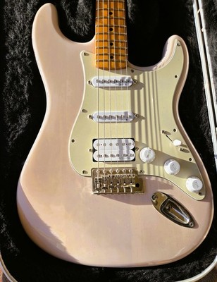 Squier Classic Vibe  50s UPGRADED Stratocaster Pink Blonde Strat Guitar wHSC
