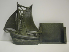 Segelschiff als Tischkartenhalter Halter für Streichholzbriefchen Metall
