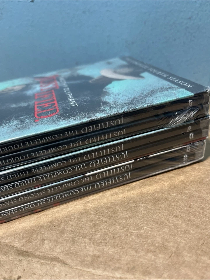 Lot of 3 Justified DVD Box Sets - Complete Season 2&3&4 Timothy Olyphant Sealed Foto 3 de 4
