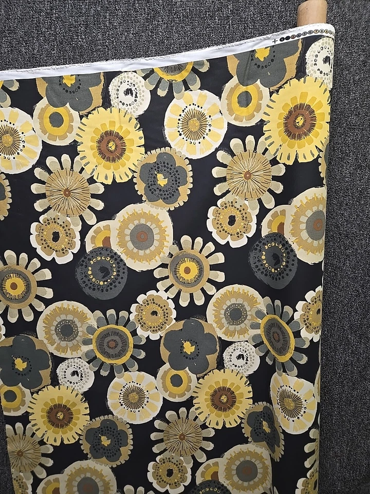 Mill Creek Fabric Floral Crosby Frelsco Erin Indoor/Outdoor Drapery Upholstery - Image 2 of 4