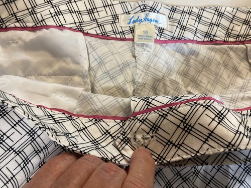 Nuovo senza etichette - Bermuda da golf donna Lady Hagen taglia 16 bordo bianco/nero e rosa - Foto 2 di 3