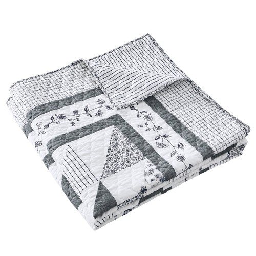 Heirloom Quilt, Black/White, Full/Queen - Picture 8 of 10
