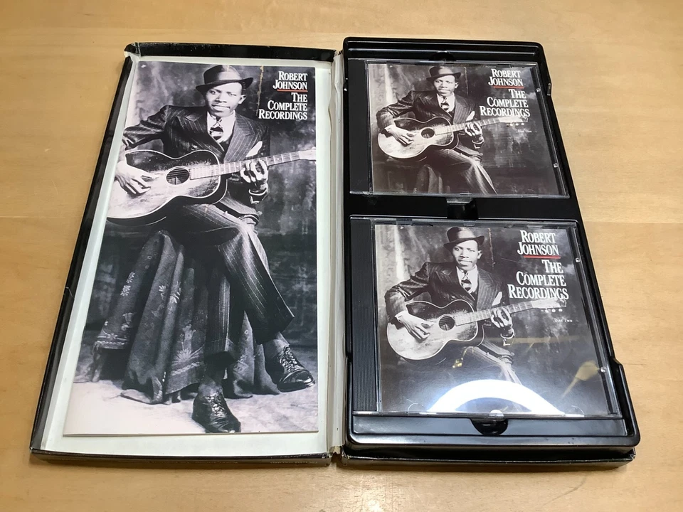 Роберт Джонсон полный записи бокс-сет длинный коробка CD бокс-сет 41 треков - Изображение 3 из 3