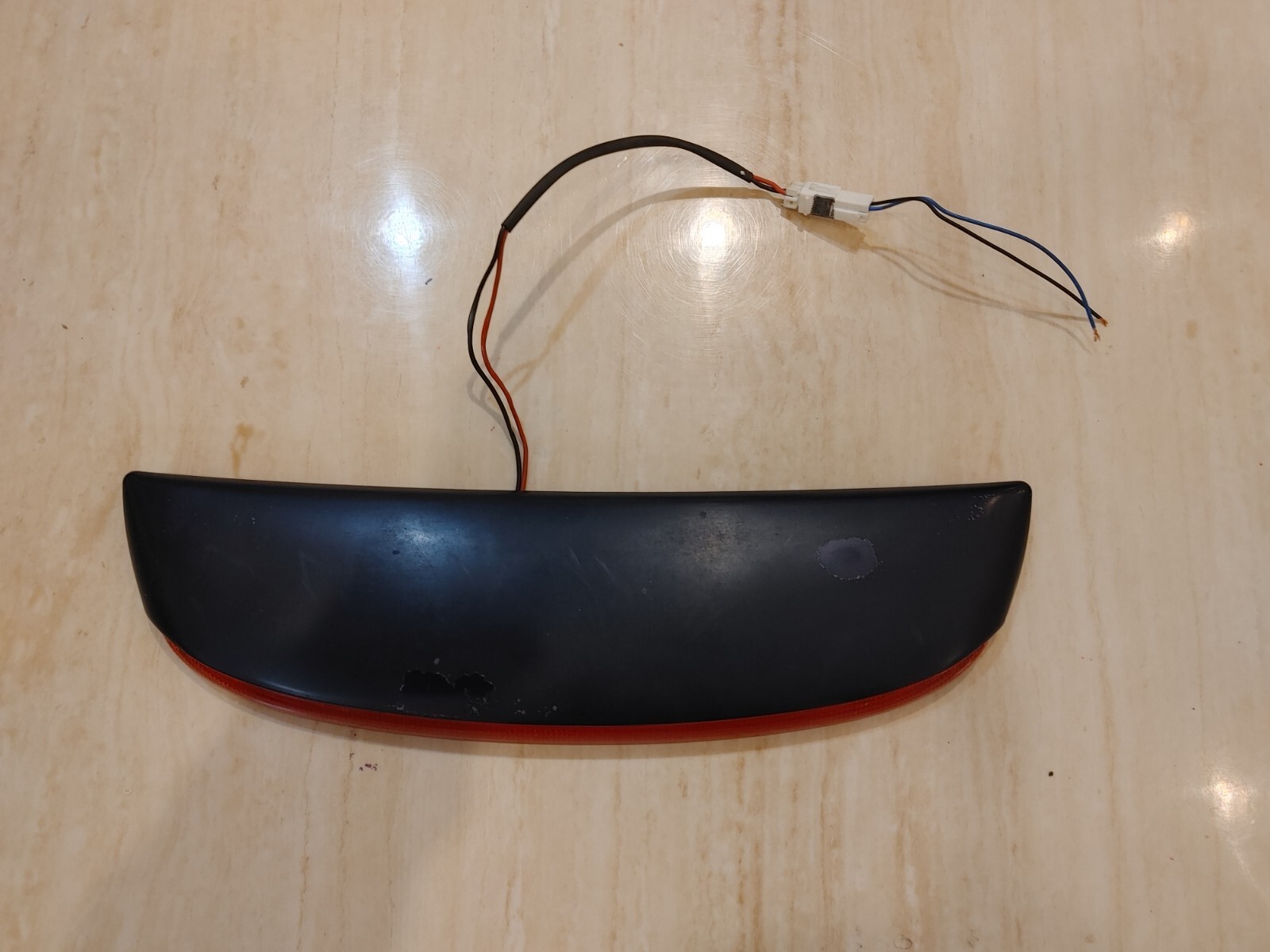 97 98 99 00 01 02 03 04 05 06 JAGUAR XK XK8 TRUNK 3RD STOP BRAKE LIGHT