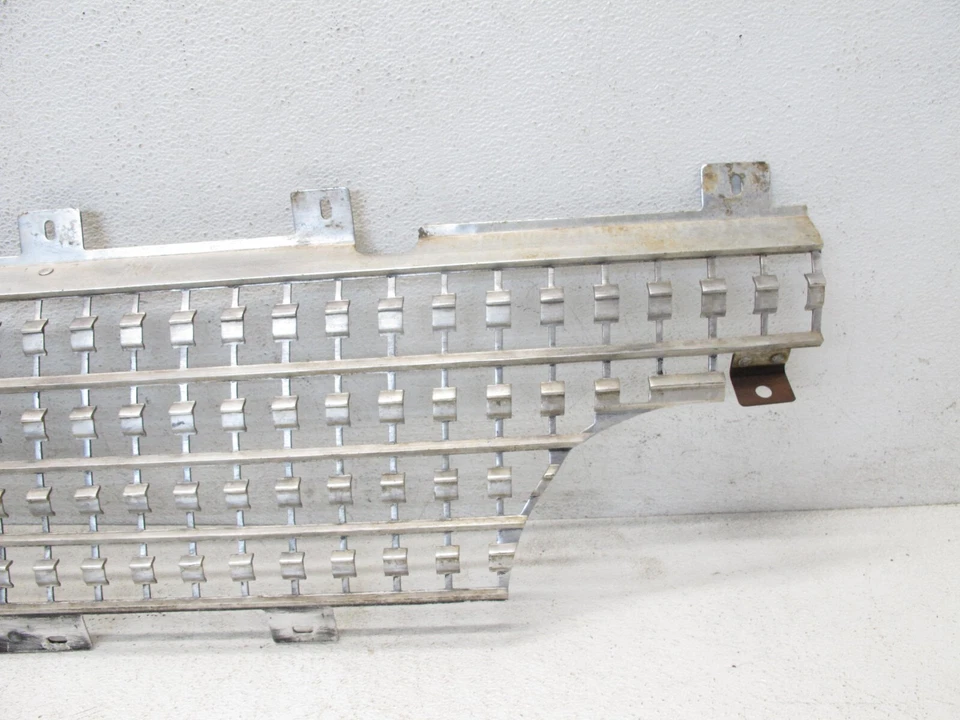 1961-1963 Ford Thunderbird grelha frontal T-Bird fabricante de equipamento original #137 - Imagem 2 de 4