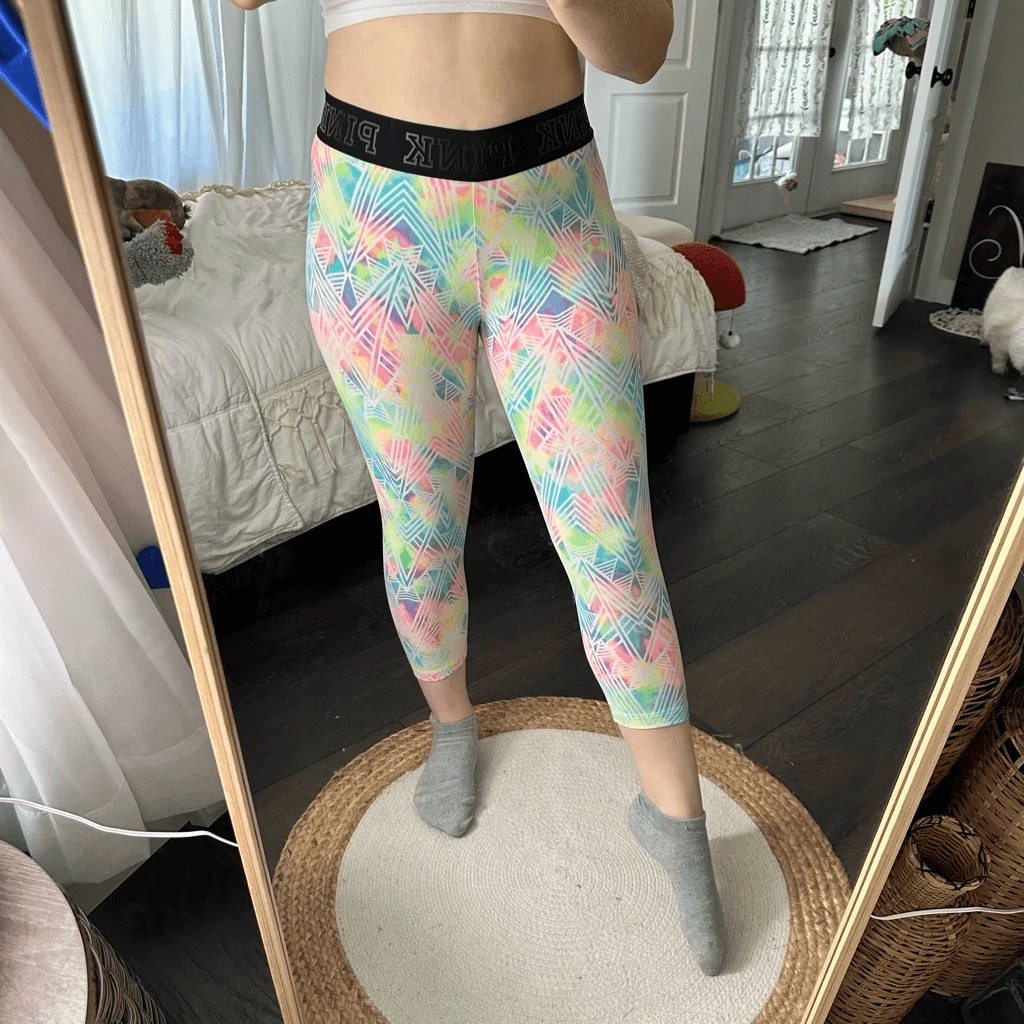 victoria-secret-vs ultimate toe dye crop pants