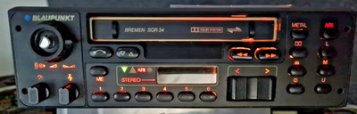 BLAUPUNKT BREMEN SQR 34 AUTORADIO selten - defekt - Oldtimer - leuchtet