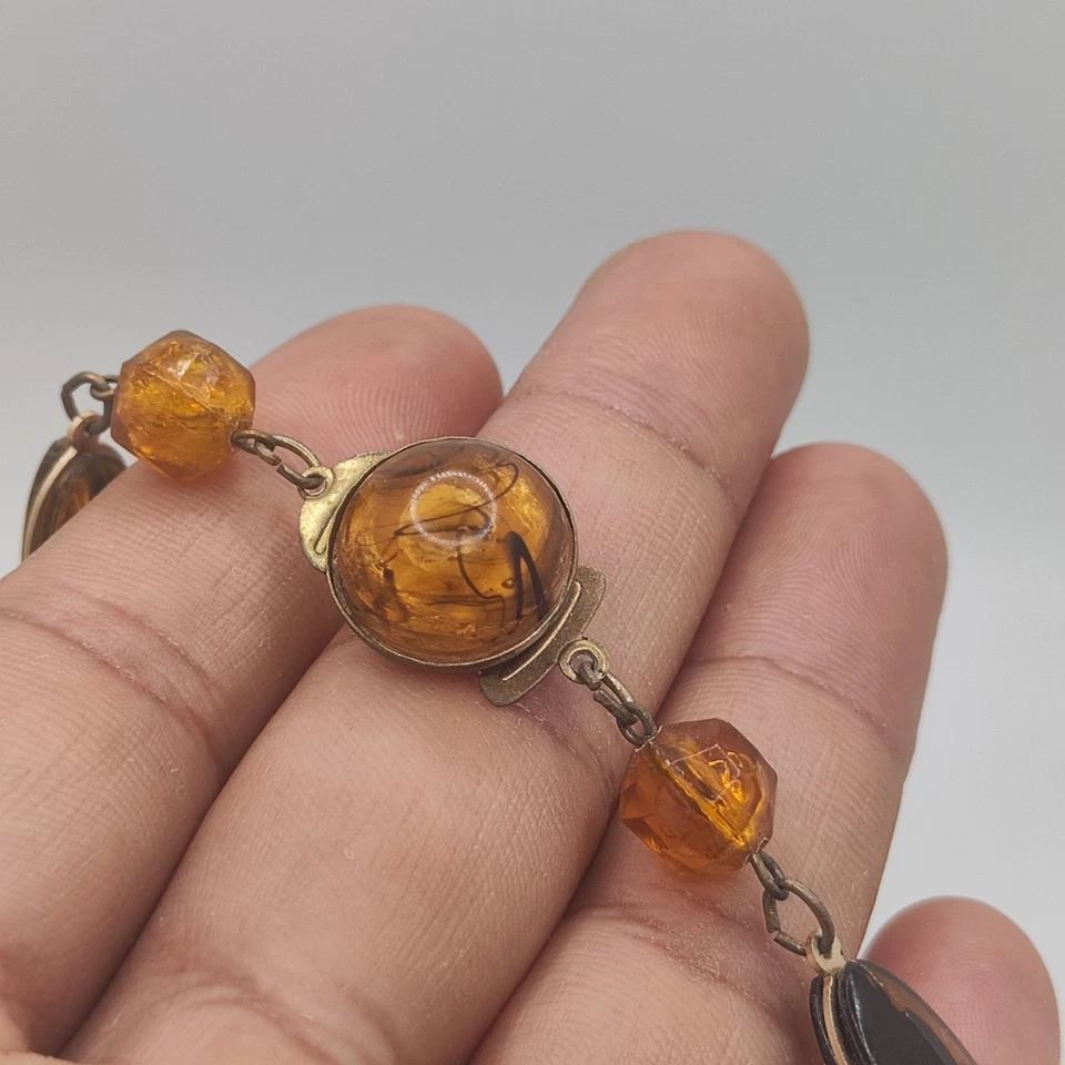 Collar de cuentas Lucite ámbar imitación vintage de Hong Kong mediados de siglo plástico años 60 Foto 4 de 4