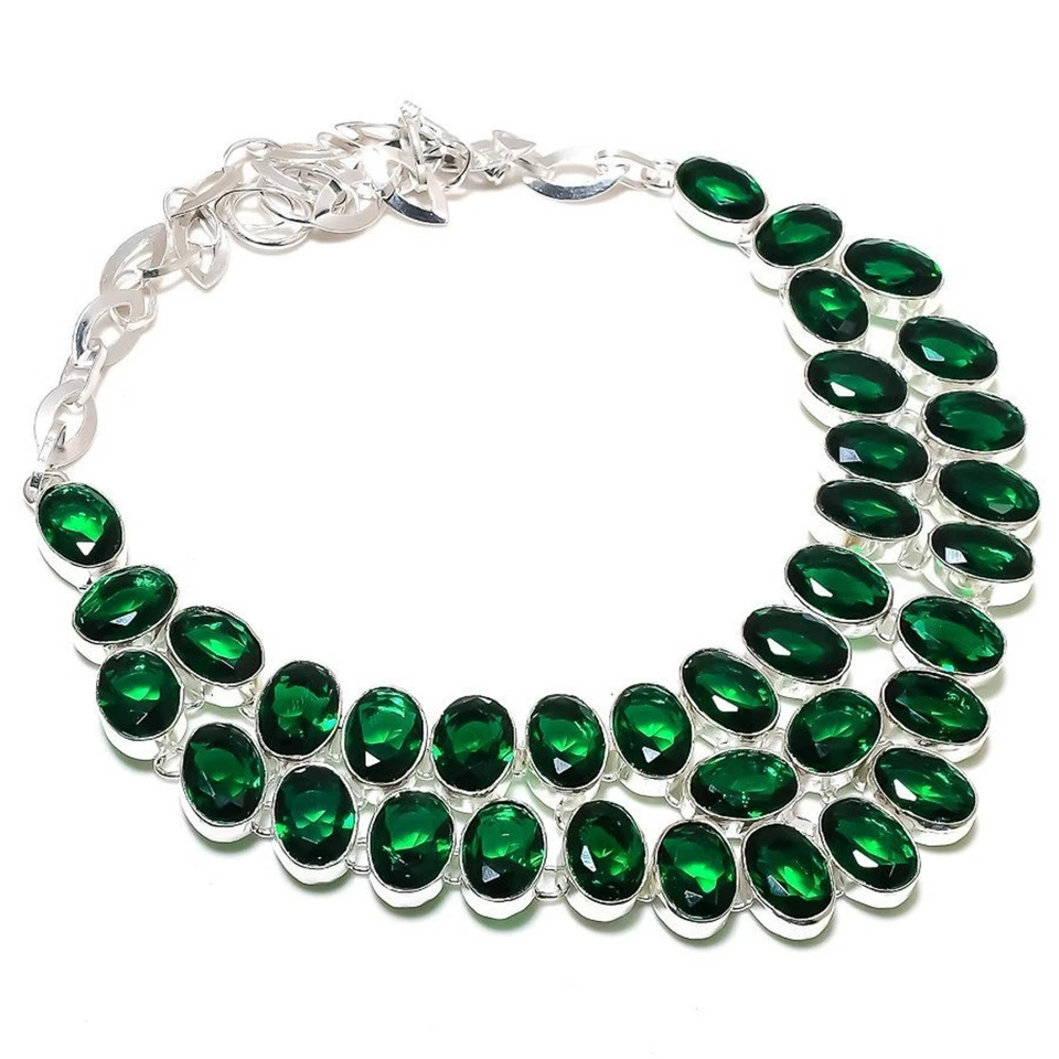 Gargantilla hecha a mano con piedras preciosas facetadas de cromo diopsido forma ovalada 18" Foto 2 de 4
