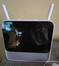 Lorex 2k Qhd Wireless Security System 3 Cameras  extender and led system screen