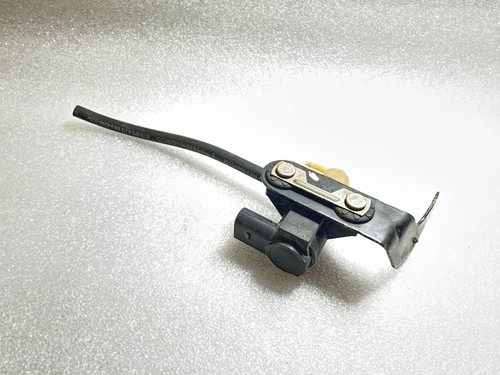 Audi A6 S6 C5 4B 2002 Diesel 132kW Turbolader Druckwandler Magnetventil IDU19217