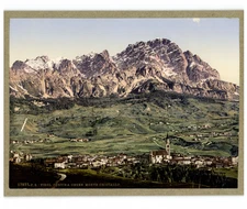 Italy, Tyrol, Ampezzo Alps, Curtain with Monte Cristallo vintage photochro