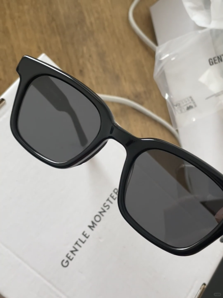 GentleMonster Sunglasses Maison Margiela - MM006 01 Black Frame