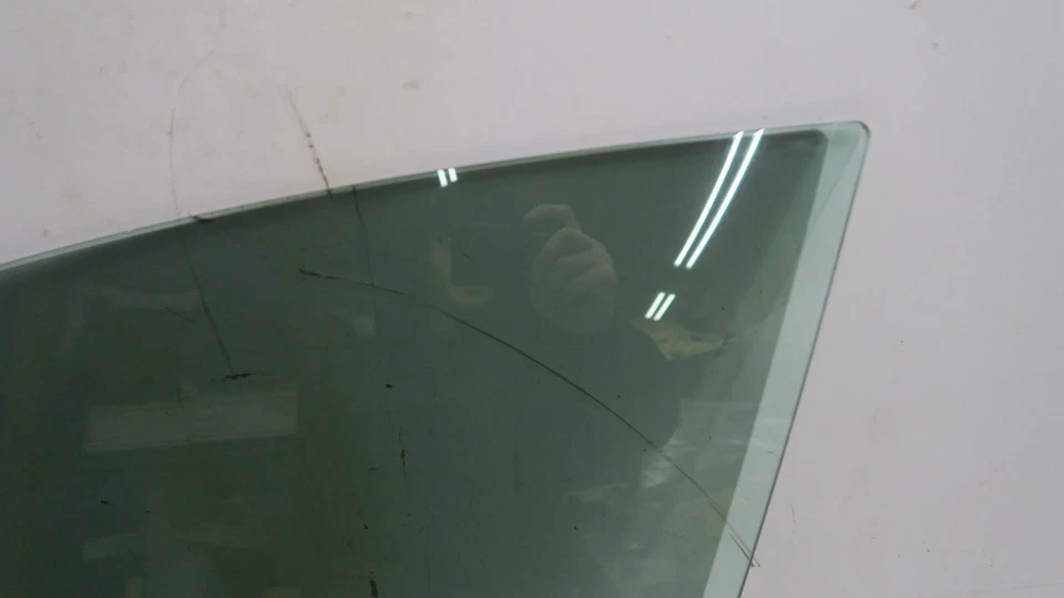 Volvo S90 2017-2021 OEM puerta delantera izquierda ventana vidrio 43R-001106 Foto 2 de 4