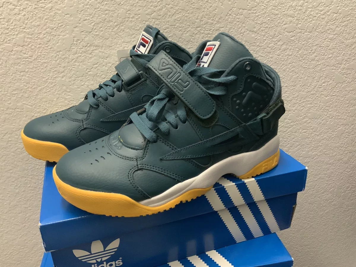 Fila spoiler sales