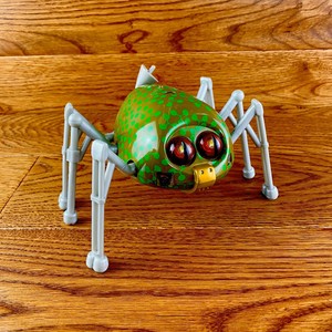 electronic spider toy
