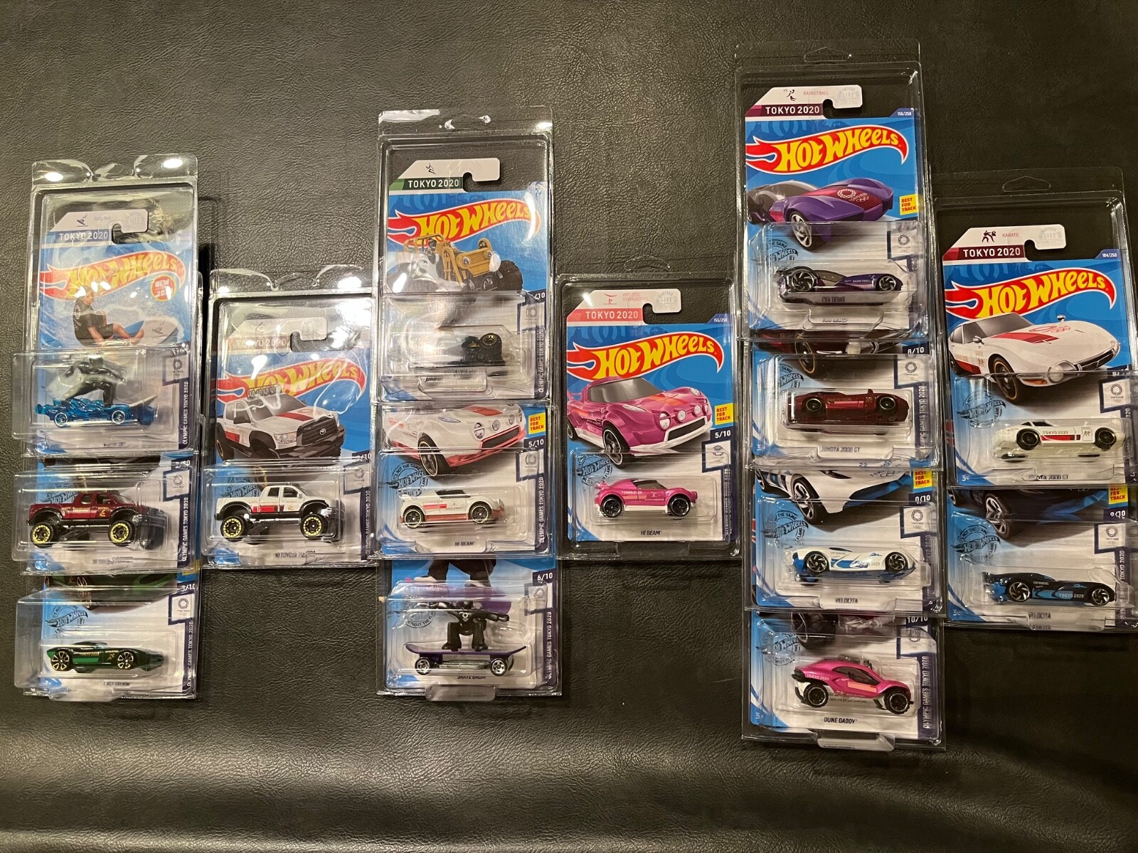 HOT WHEELS TOKYO 2020 - FULL SET 14 - WITH DUNE DADDY TH - ALL W/PROTECTORS