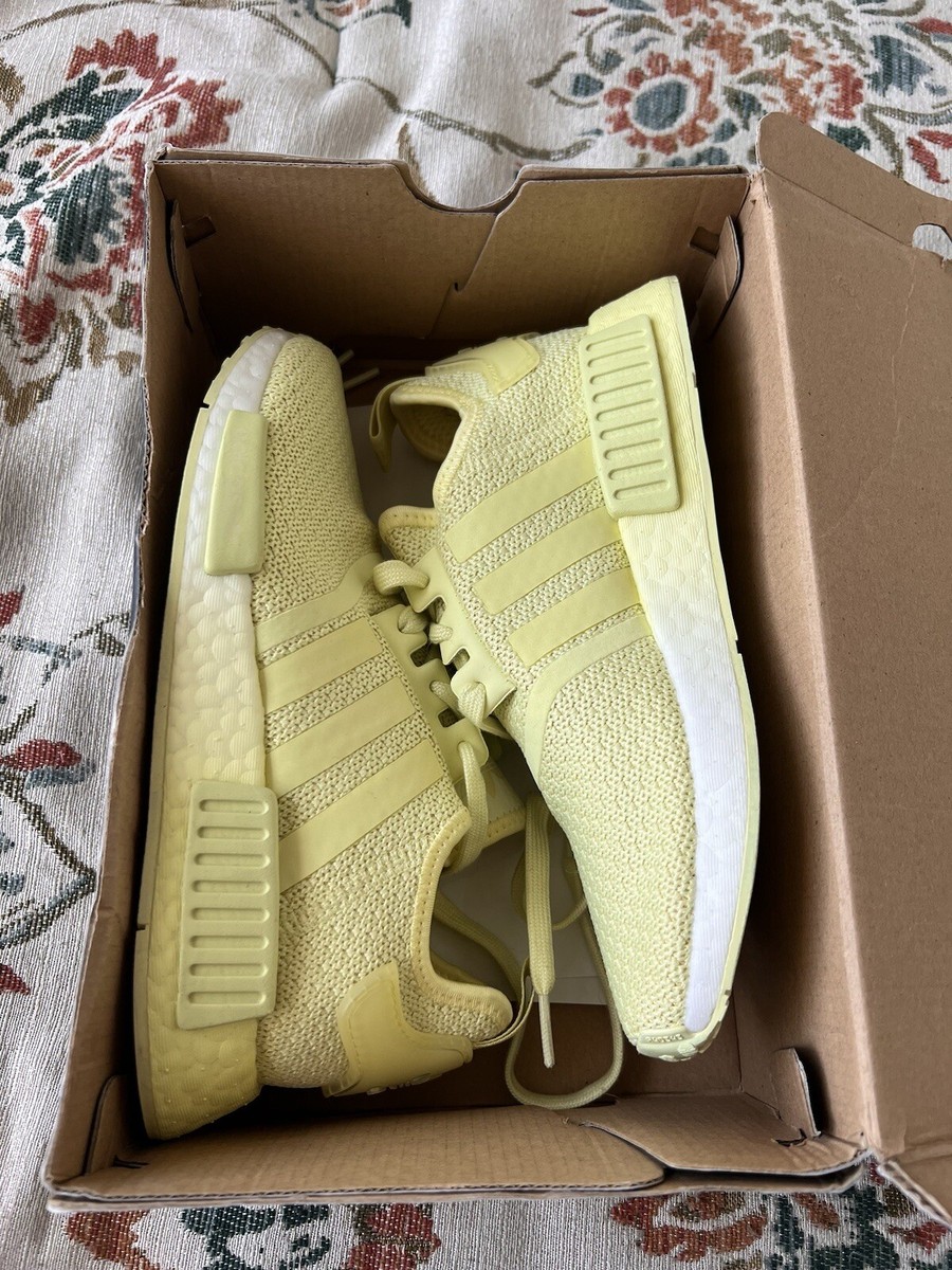 adidas gazelle silver green womens adidas NMD R1 Pharrell HU Hue Man Tangerine  RIF LA