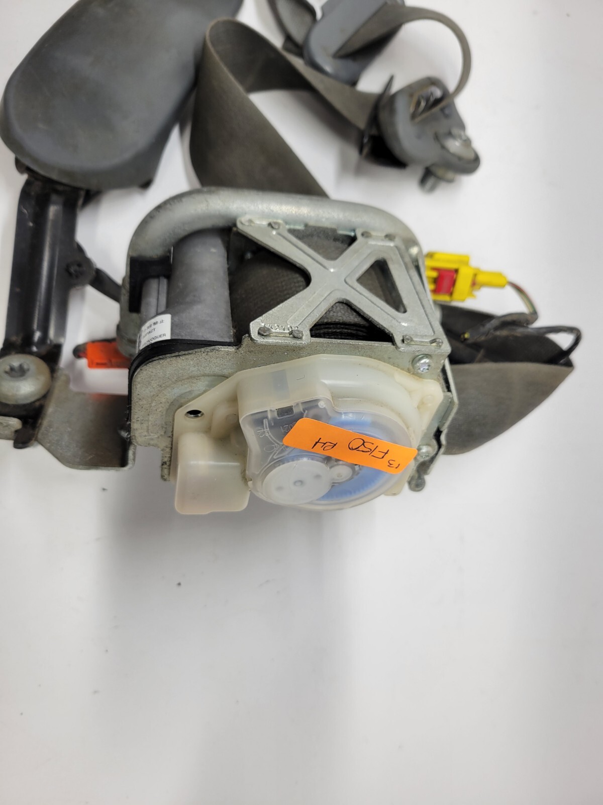 20092014 Ford F150 Seat Belt Retractor Assembly Front Left Driver Gray