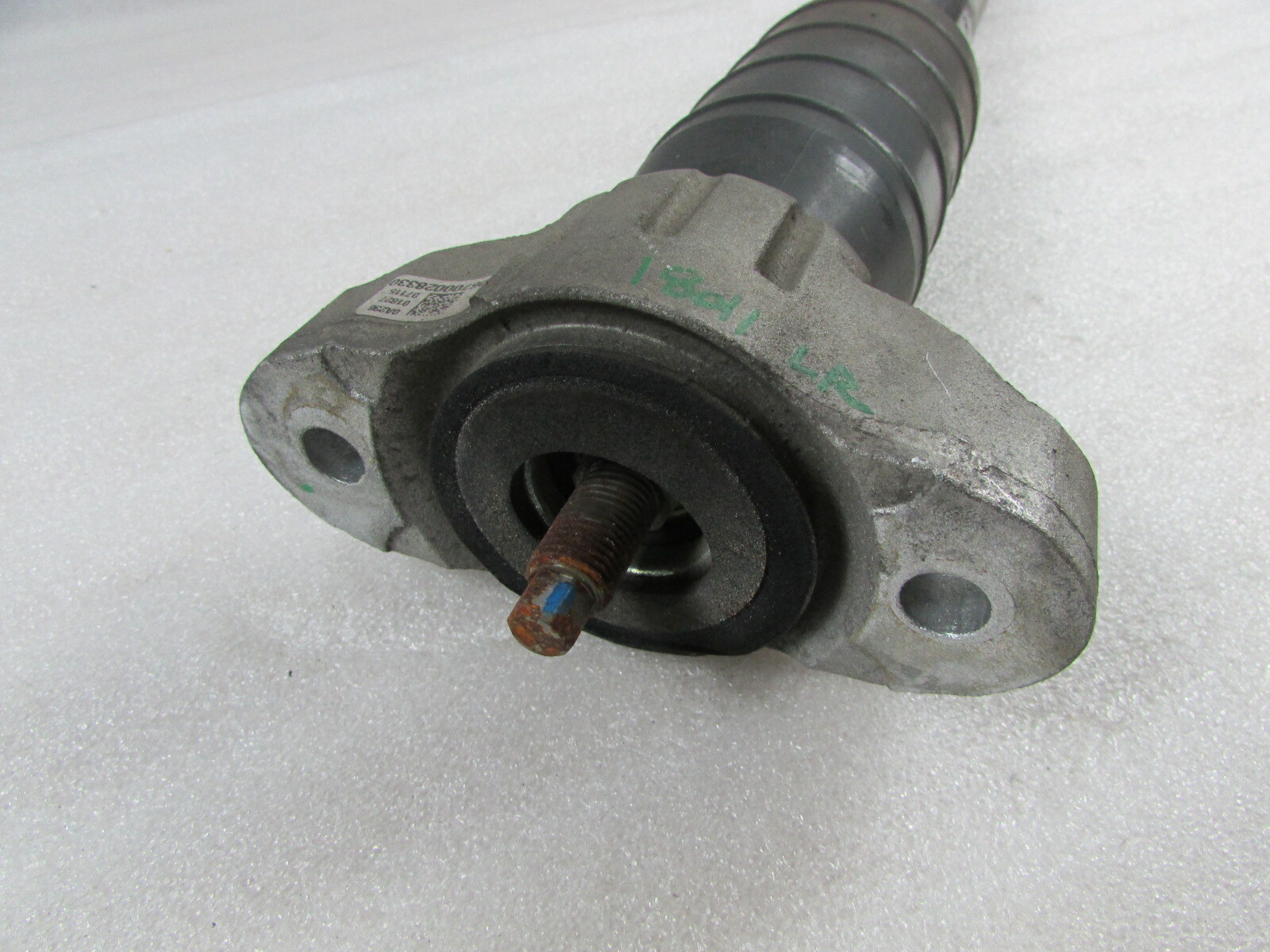Maserati Ghibli, Rear Shock Absorber, Used, P/N 670008900