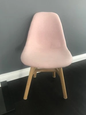 Mrd Misha Chair Pink And Natural Wood Other Furniture