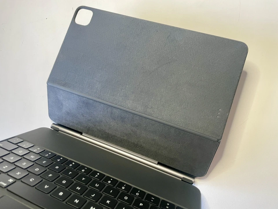 Apple Magic Keyboard iPad 12,9 pulgadas Folio Estuche Negro A2480 probado, ¡funciona! Foto 3 de 4