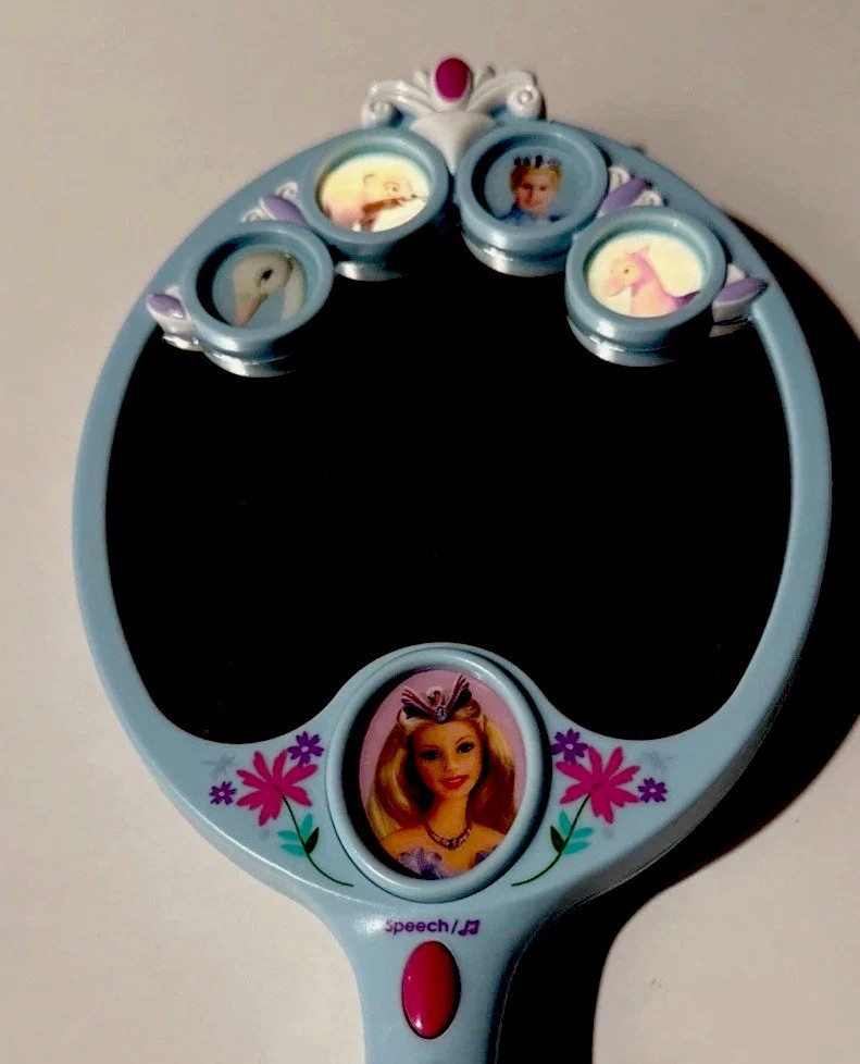 Barbie Swan Lake Musical Mirror Talking Light Up Mattel 2003