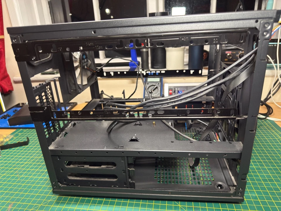 Thermaltake Core V21 Micro Chassis - Black (CA-1D5-00S1WN-00) - Image 4 of 4