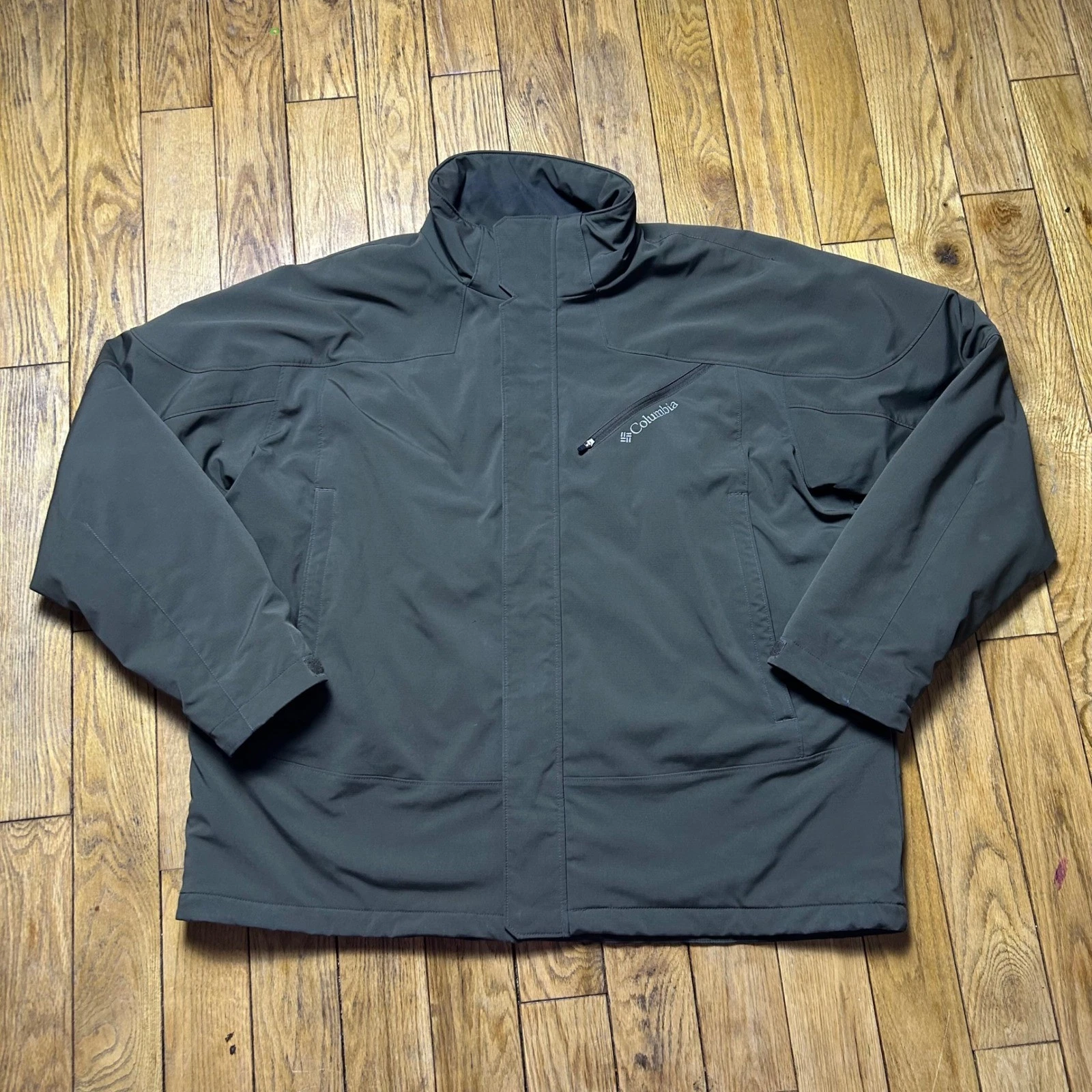 Columbia Mens XL Softshell Jacket Waterproof Fabric Olive Green XM3992 Full Zip