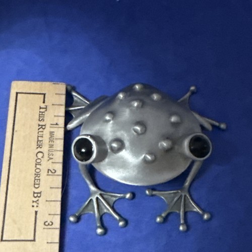 Stepper Sculptures - Large Smiling Frog ~ Pewter with Black Enameled Eyes ((RARE - Picture 8 of 9