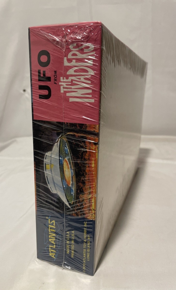 The Invaders UFO Model Kit 1/72 Atlantis Toy and Hobby for sale