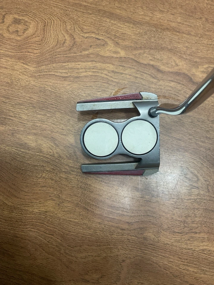 Odyssey 2 Ball F7 Putter Right Hand 34” With Never Bend Grip - Image 4 of 4