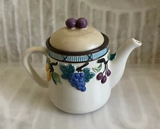 MIKASA GARDEN HARVEST TEXTURED MAJOLICA TEA POT