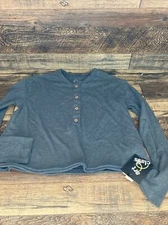 Girls S 6/6X Blue Henley Boxy Long Sleeve Button Up Top Art Class