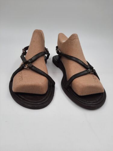 Vero Cuoio Shoes Sandals Womens Size 5US 36EU 3UK Black Slip Ons - Picture 1 of 11
