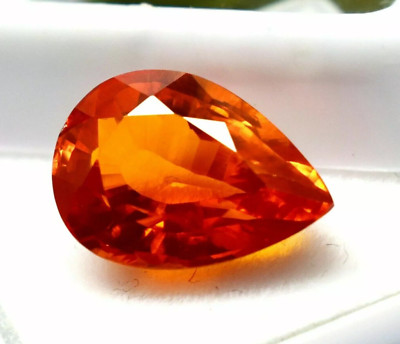 Natürlicher orangefarbener Saphir 10,90 ct GGI-zertifizierter lose Birnenschn...