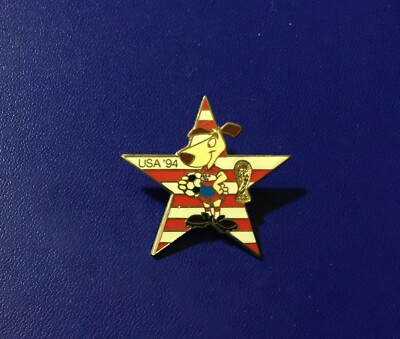 PIN'S REVERS PIN STERN FUSSBALL FUSSBALL MASKOTTCHEN WM USA 94 USA