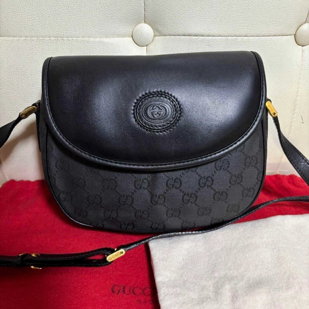 GUCCI Ancien sac demi lune GG, excellent état, livré avec accessoires, JAPON