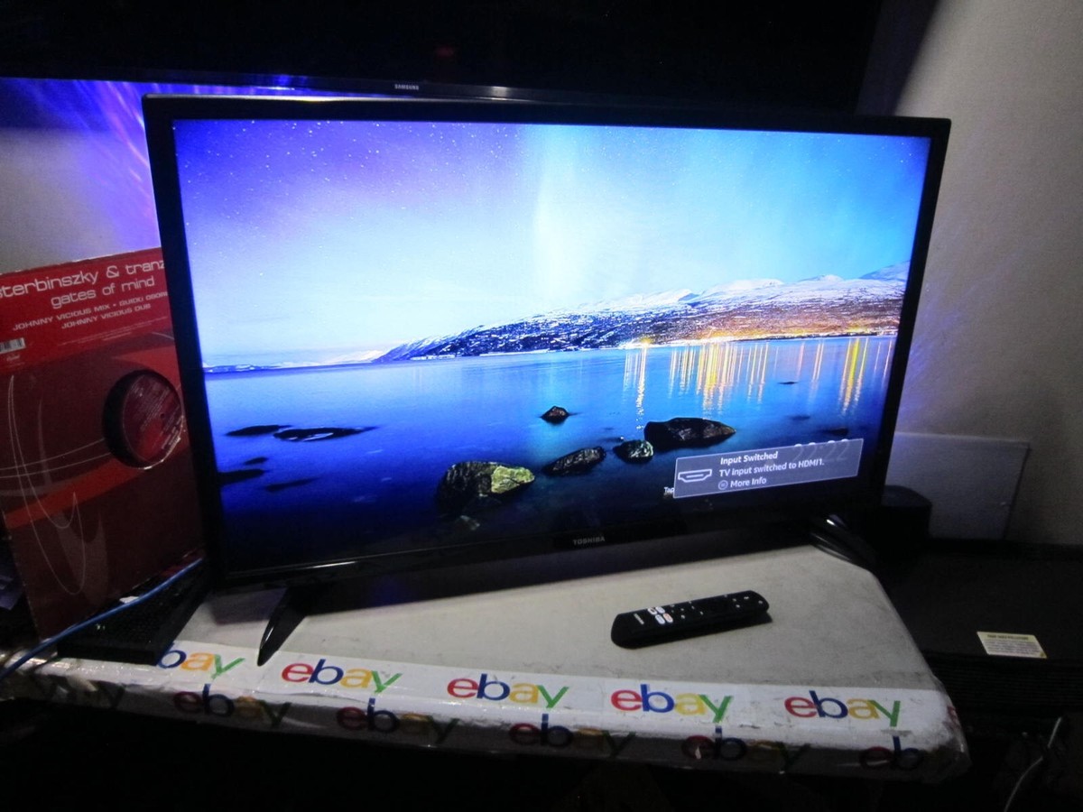 TOSHIBA 液晶テレビ 32型　2016年製　ファイヤースティック付き 32型テレビ 東芝 REGZA ＋ Amazon fire tv stick｜Yahoo!フリマ