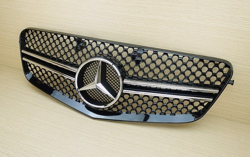 2010-13 Gloss Black Front Grille Benz For E-Class W212 E550 E350 E63A Type - Picture 4 of 5