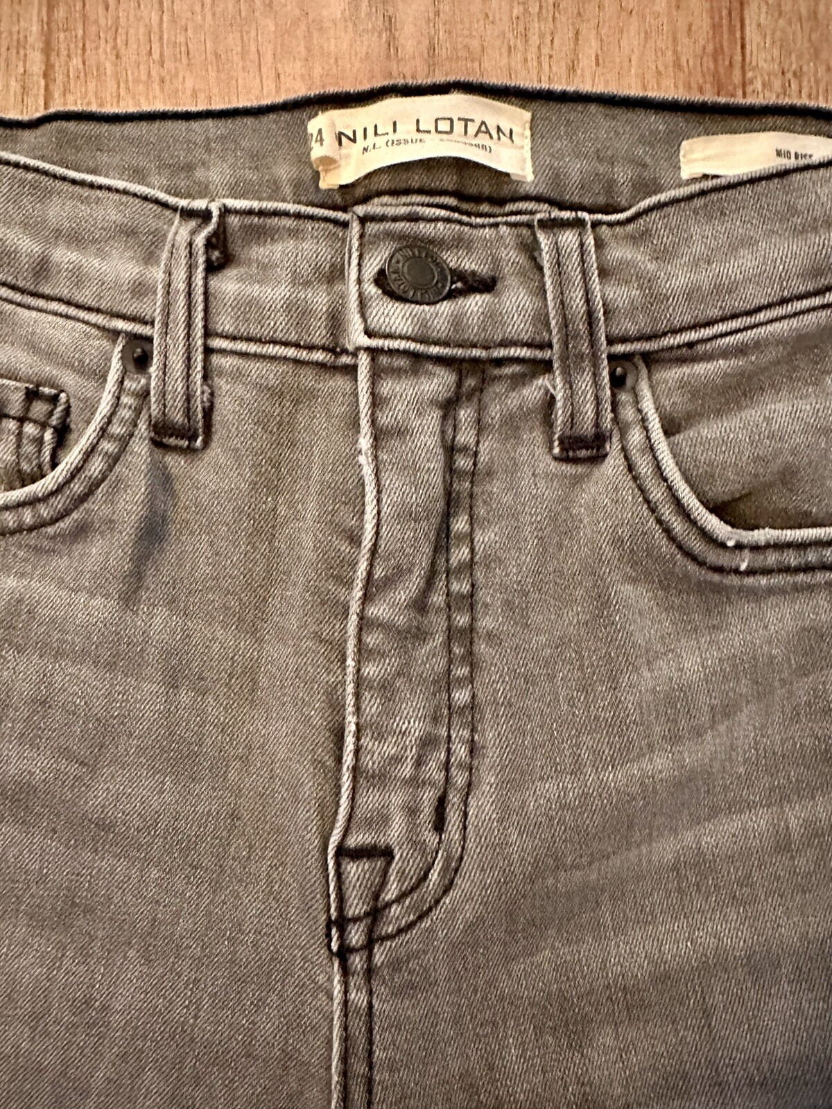 Picture 3 of 7