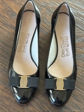 Salvatore Ferragamo Black Classic Patent Vara Bow Flats w/ Gold Plaque, Sz 6.5B