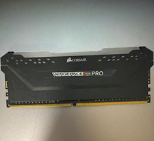 Corsair Vengeance RGB PRO 8gb DDR4-3000 DIMM 288-Pin CMW16GX4M2C3000C15