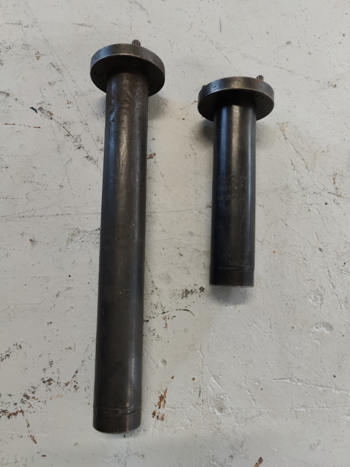 Used Set Of 2 Blue Point YA92601 YA92602 PC MacPherson Strut