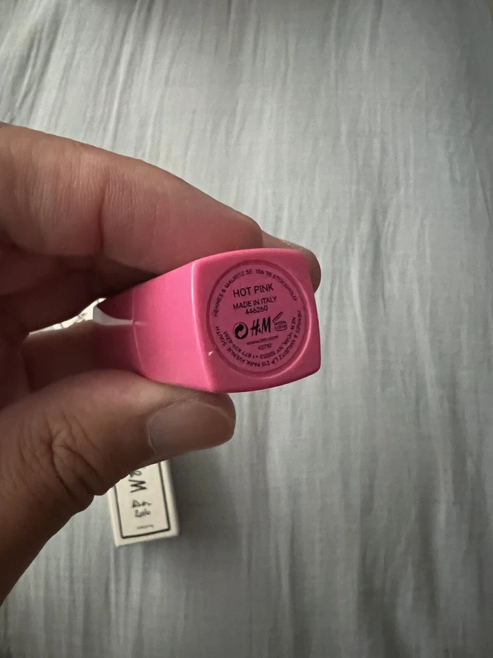 Lanvin x H&M ROSA INTENSO Laptick ¡NUEVO! ¡Envío rápido! ¡Artículo de coleccionista Alber Elbaz! Foto 2 de 4