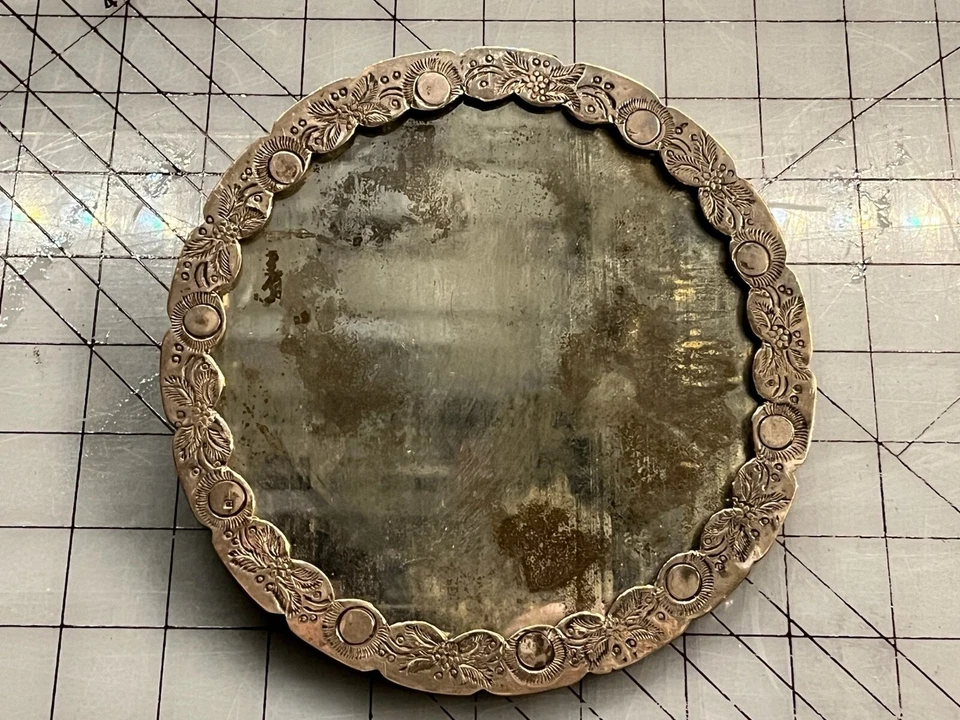 Espelho de mão antigo Saad of Egypt ourives Repousse ~ Prata Hallmarked 6,5” - Imagem 3 de 3