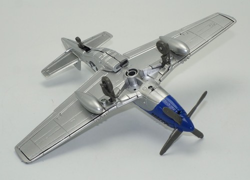 P-51 D Mustang 1:48 Scale NewRay Plastic Desk Model with Stand - Nice - Picture 7 of 8