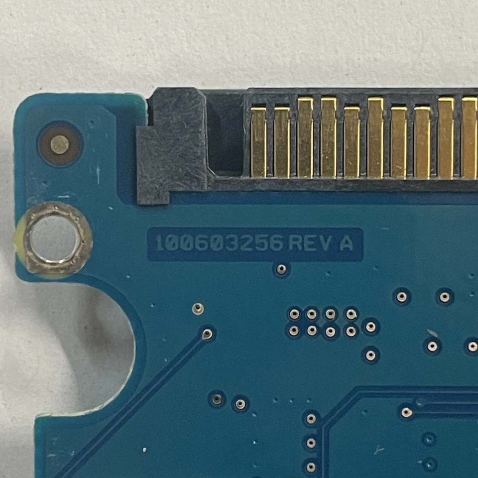 Seagate Momentus ST9640320AS 2.5" SATA HDD PCB 100603256 REV A FW 0002DEM1 - Image 2 of 4